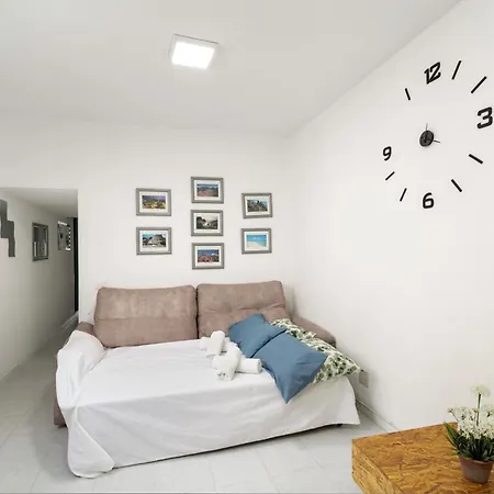 Playa Canteras Samperez Iv Apartment